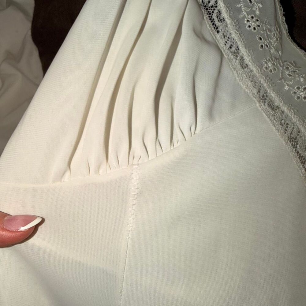 Unbranded Vintage white Lace slip dress! READ DESCRIPTION - Picture 5 of 5